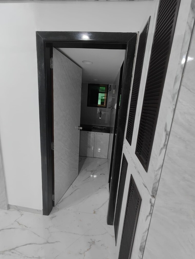 undefined, ellora-fiesta Commercial Office Space 2350 Sq.Ft. In Sanpada Navi Mumbai 9521313