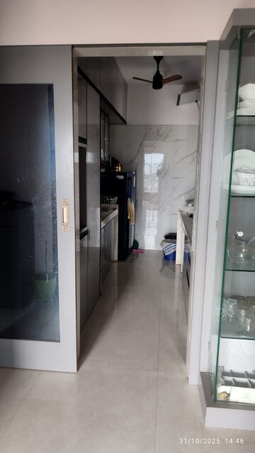 Building Lobby in 3 BHK Apartment at Sandhya Eve Horizon, Kandivali West – for Rent