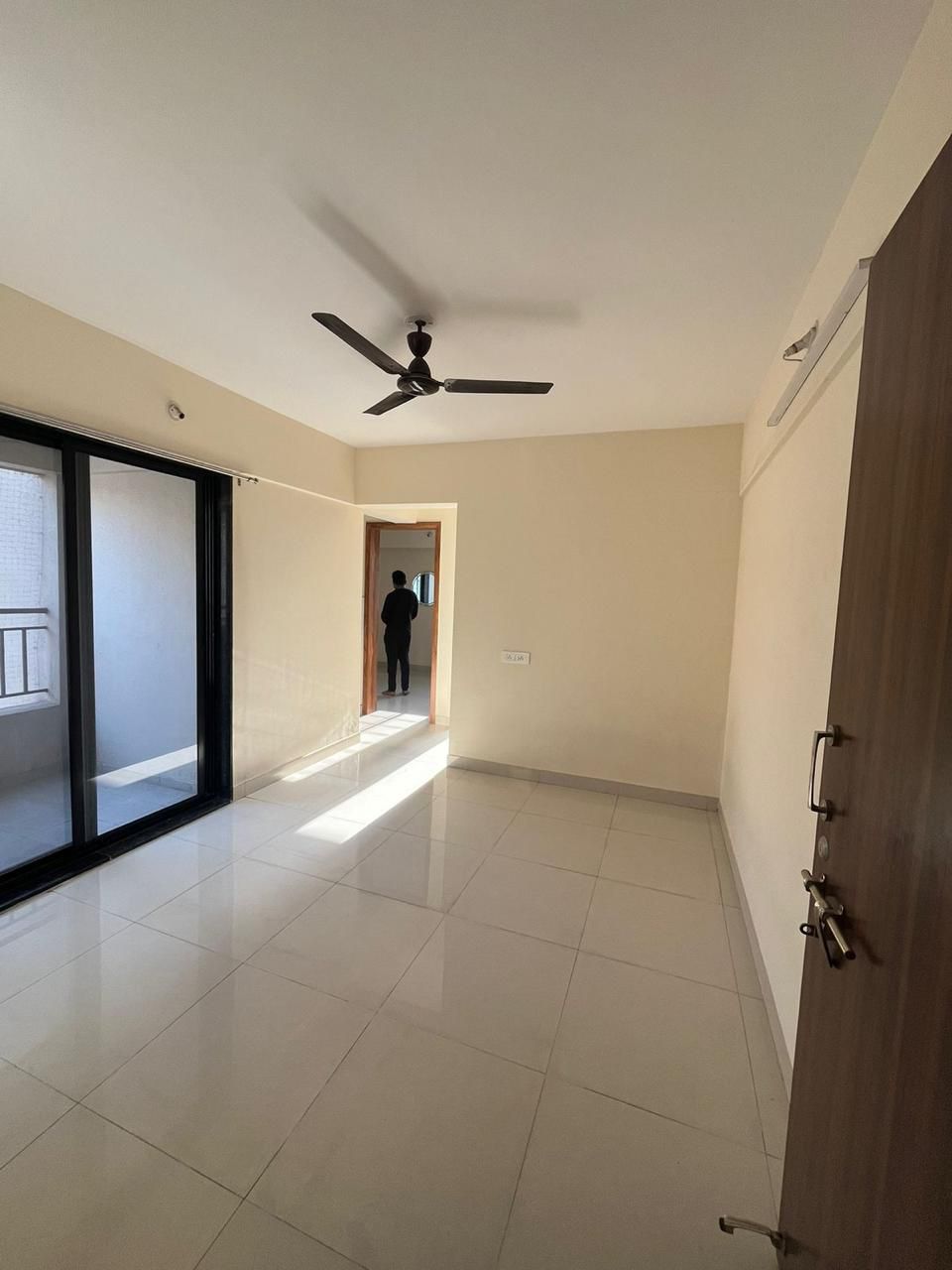 1 BHK + Pooja Room Apartment For Rent in Arihant Niwara