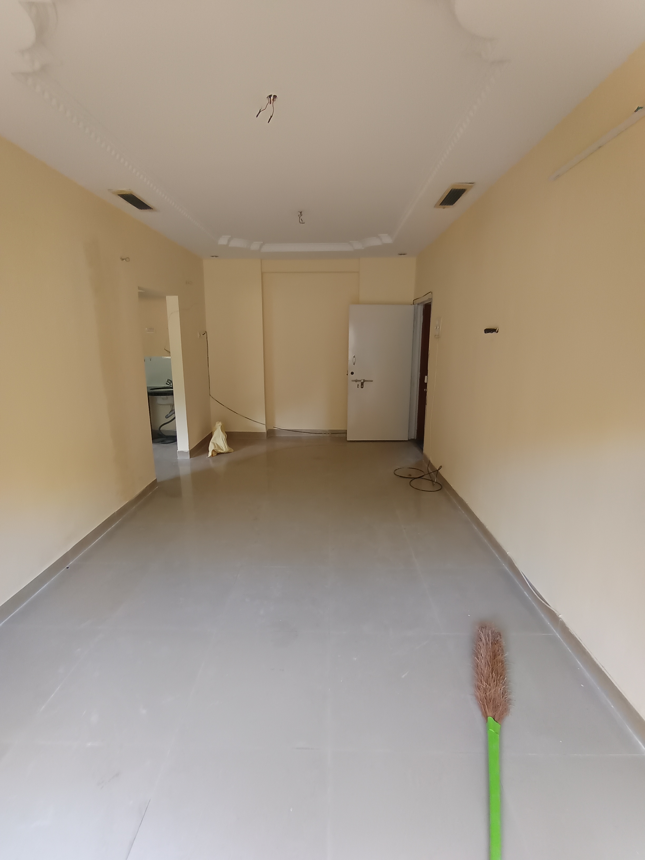 1 BHK 476 Sq.Ft. Apartment in Sapphire Lakeside