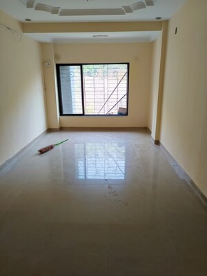Room in 1 BHK Apartment at Sapphire Lakeside, Powai – for Rent
