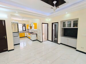 3 BHK Builder Floor For Rent in Sushant Lok I