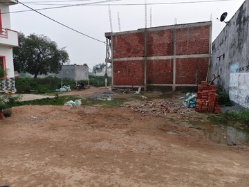  Plot – Exterior View View at Jankipuram Extension - for Sale