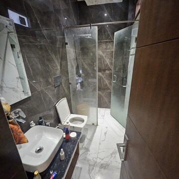 Team Area in 3 BHK Builder Floor at Sector 32 – for Rent