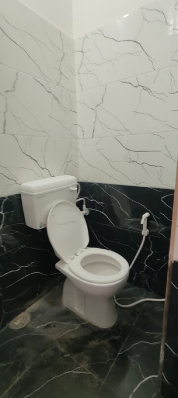 Bathroom in 3 BHK Independent House at Bhatagaon – for Rent