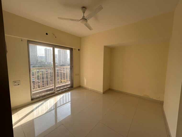 Room, everest-country-side 2 Bedroom 600 Sq.Ft. Apartment In Kasarvadavali Thane 9521542