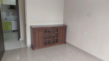 Room in 3 BHK Apartment at Rohra Address, New Town – for Sale