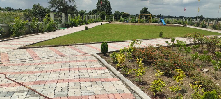 Garden, isasani  1000 Sq.Ft. Plot In Isasani Nagpur 9521591