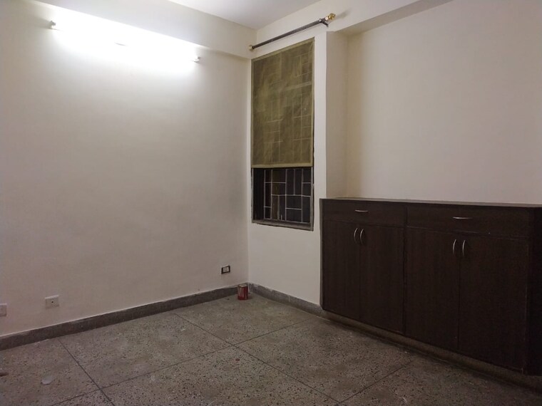 Room, jasola vihar 1 Bedroom 516 Sq.Ft. Apartment In Jasola Vihar Delhi 9521586
