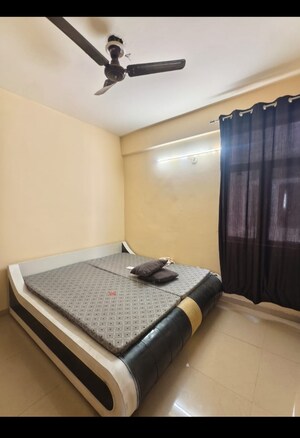 Bedroom in 3 BHK Apartment at Sector 102 – for Rent