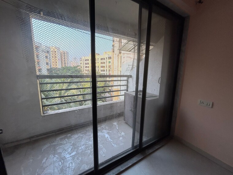 Room, sai-baba-vihar-complex 2 Bedroom 600 Sq.Ft. Apartment In Ghodbunder Road Thane 9521595