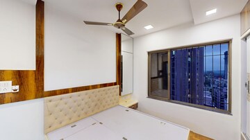 Room in 3 BHK Apartment at Lalani Grandeur, Goregaon East – for Sale