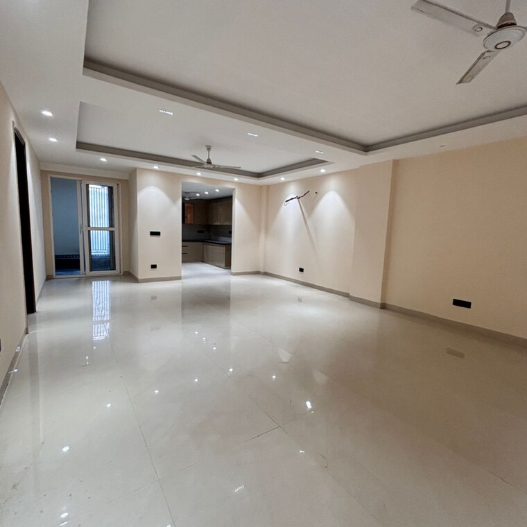 Room, saket 3 Bedroom 2200 Sq.Ft. Builder Floor In Saket Delhi 9521725