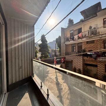 Balcony in 3 BHK Builder Floor at Saket – for Rent