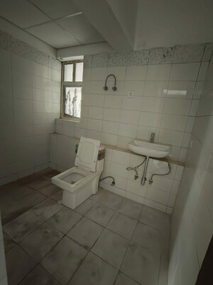 Master Bedroom in 2 BHK Independent House at Sector 10 – for Rent