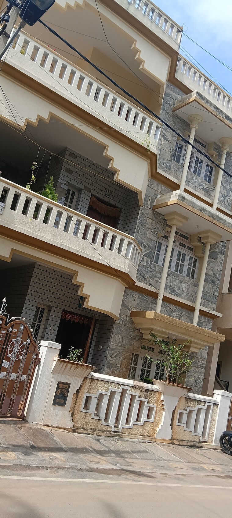 Exterior View, btm-delite 2 Bedroom 800 Sq.Ft. Builder Floor In Btm Layout Bangalore 9521768