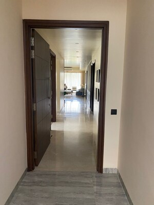 Building Lobby in 4 BHK Apartment at Eros Kenwood Tower, Sector 39 – for Rent