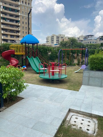 4 BHK Apartment – Exterior View View at Eros Kenwood Tower, Sector 39 - for Rent