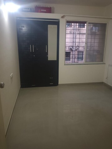 Room in 1 BHK Apartment at Narhe – for Sale