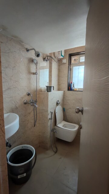 Bathroom in 1 BHK Apartment at Jyoti Complex, Goregaon East – for Rent