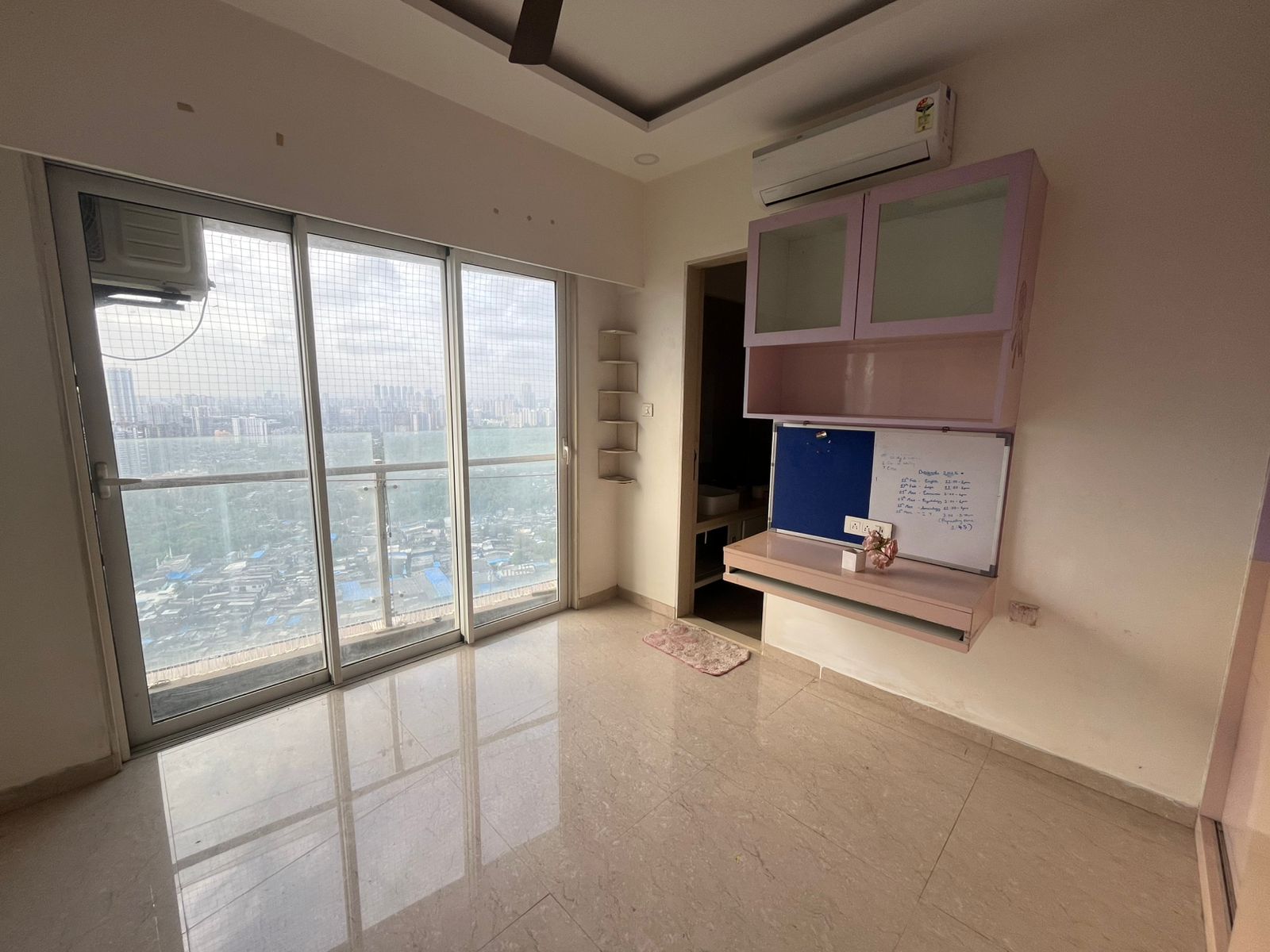 4 BHK Apartment For Sale in JP Decks