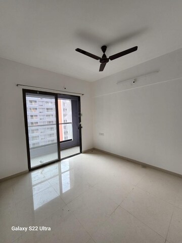 Room in 2 BHK Apartment at Roshan Milestone, Tathawade – for Rent