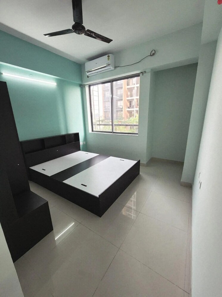 Room, godrej-seven 2 Bedroom 817 Sq.Ft. Apartment In Joka Kolkata 9521824