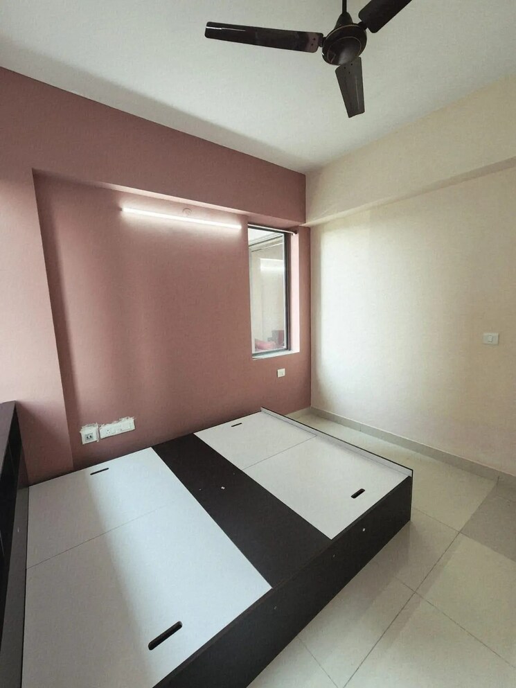 Room, godrej-seven 2 Bedroom 817 Sq.Ft. Apartment In Joka Kolkata 9521824