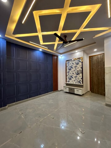 2 BHK Builder Floor For Sale in Dwarka Mor