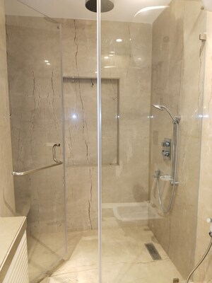 Bathroom in 4 BHK Apartment at South Delhi – for Rent