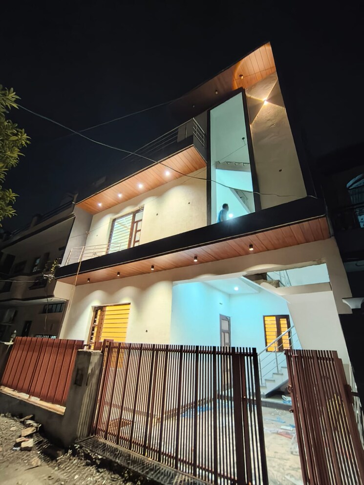 Exterior View, vip road 3 Bedroom 1620 Sq.Ft. Villa In Vip Road Zirakpur 9521879