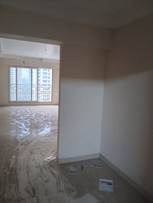 Room in 3 BHK Apartment at Israni Tower, Cbd Belapur Sector 15 – for Sale