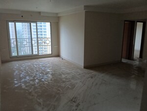 Room in 3 BHK Apartment at Israni Tower, Cbd Belapur Sector 15 – for Sale