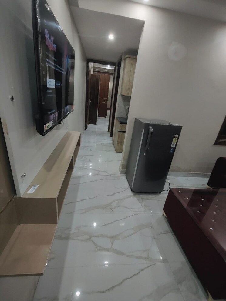 Master Bedroom, freedom fighters enclave 1 Bedroom 650 Sq.Ft. Apartment In Freedom Fighters Enclave Delhi 9521911