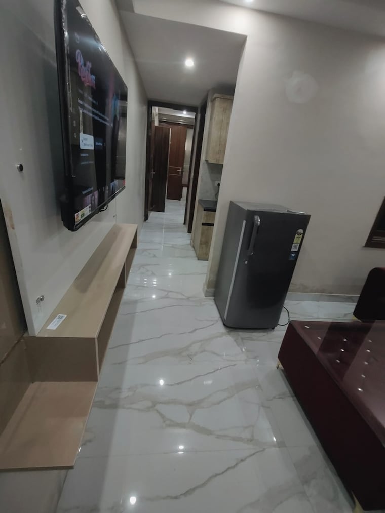 Master Bedroom, freedom fighters enclave 1 Bedroom 650 Sq.Ft. Apartment In Freedom Fighters Enclave Delhi 9521911