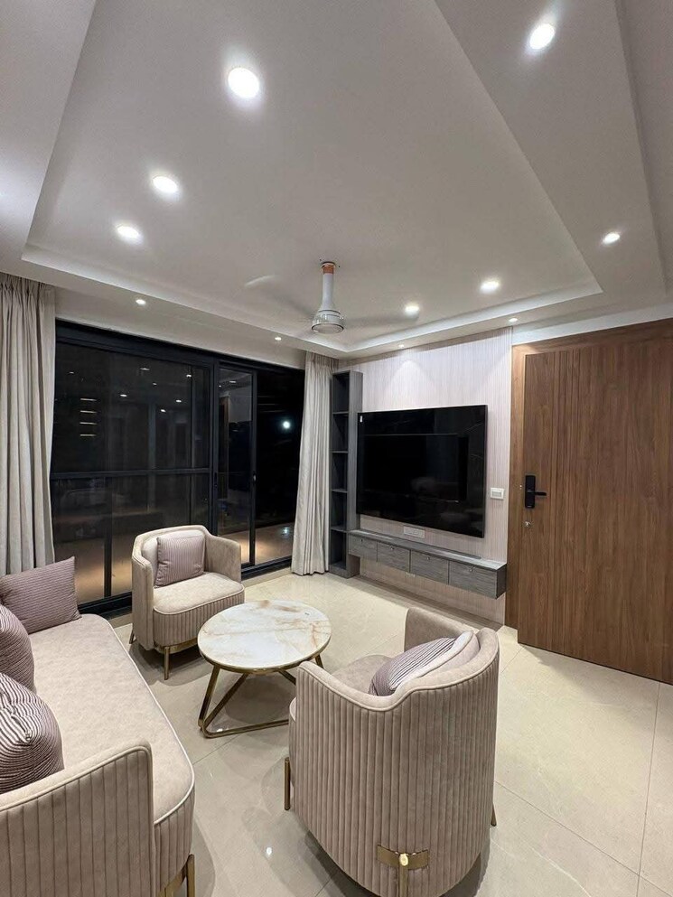 Living Room, freedom fighters enclave 3 Bedroom 15000 Sq.Ft. Apartment In Freedom Fighters Enclave Delhi 9521945