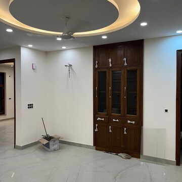 1 BHK Builder Floor For Rent in Sector 9