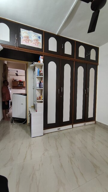 Room in 1 BHK Apartment at Anand Nagar – for Sale