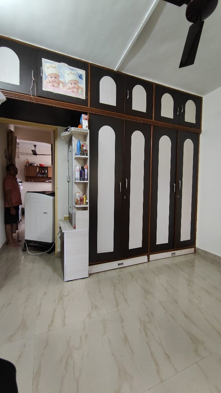 Room, anand nagar 1 Bedroom 550 Sq.Ft. Apartment In Anand Nagar Pune 9522022