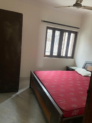4 BHK Builder Floor For Rent in Green Park Extension