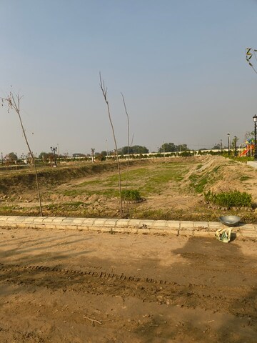  Plot For Sale in Omaxe City - Omaxe Heights, Sector 97