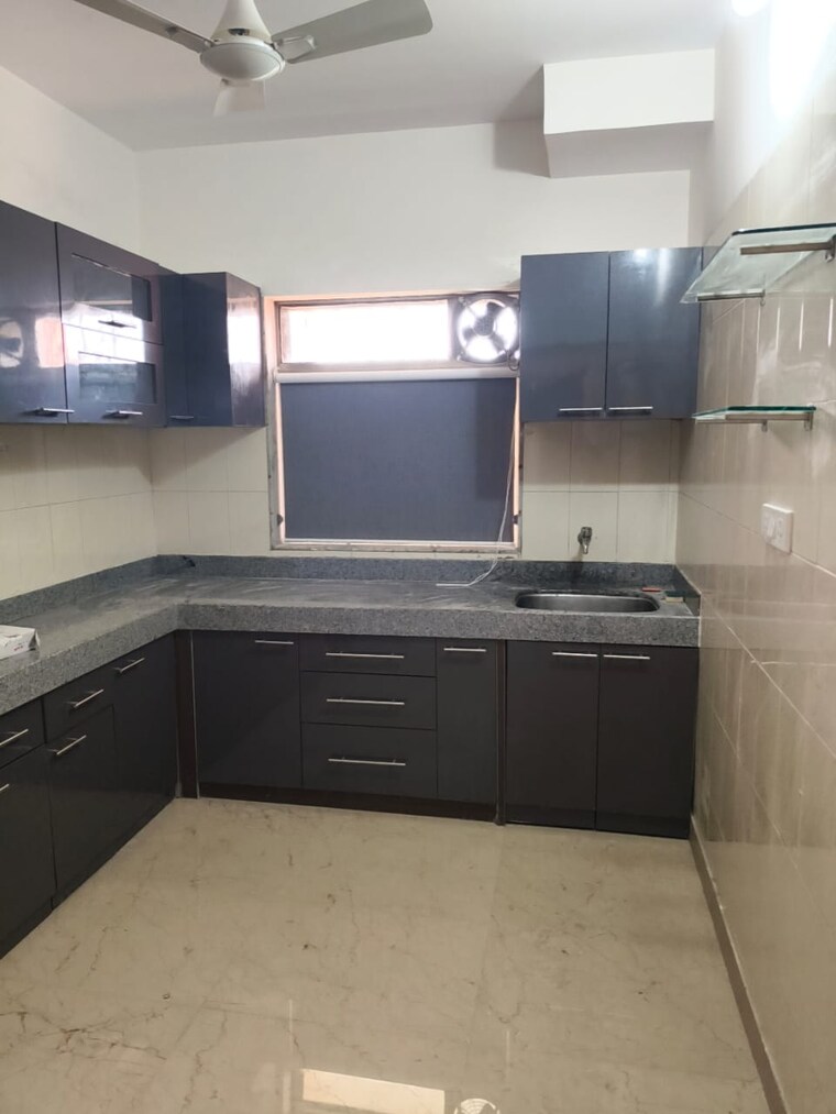 Kitchen, bhagtani-heights 3 Bedroom 1150 Sq.Ft. Apartment In Versova Mumbai 9522051