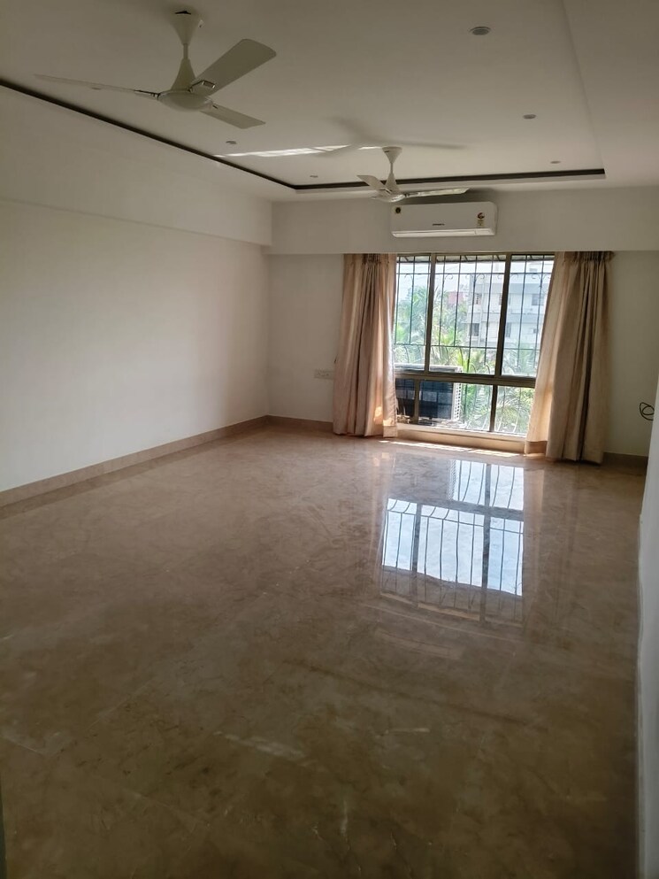 Room, bhagtani-heights 3 Bedroom 1150 Sq.Ft. Apartment In Versova Mumbai 9522051