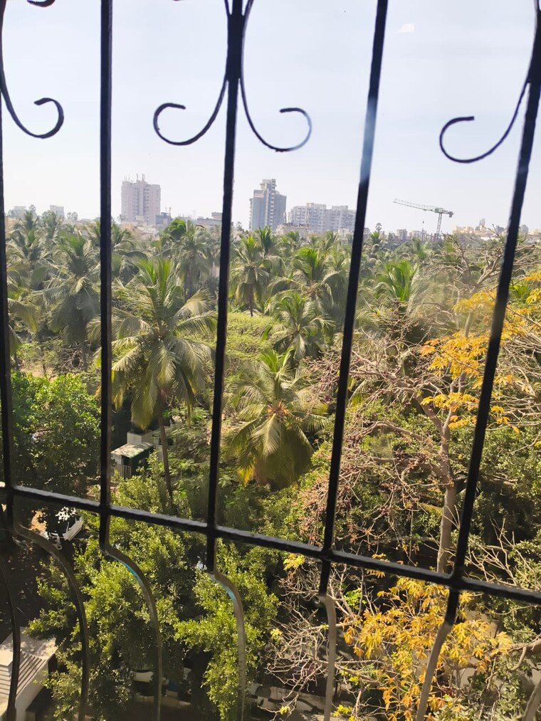 Master Bedroom, bhagtani-heights 3 Bedroom 1150 Sq.Ft. Apartment In Versova Mumbai 9522051