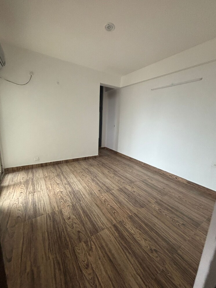 Room, jm-florence 3 Bedroom 1390 Sq.Ft. Apartment In Tech Zone 4 Greater Noida Greater Noida 9522045