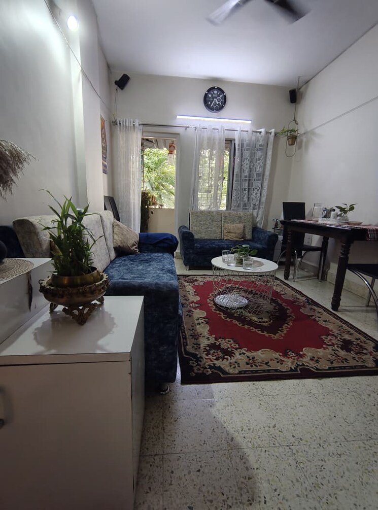 Living Room, kumar-girija-shankar-vihar 2 Bedroom 1000 Sq.Ft. Apartment In Karve Nagar Pune 9522096