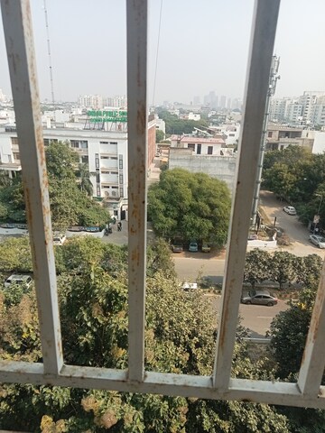 Balcony in 3.5 BHK Apartment at Rapti Apartment, Gomti Nagar – for Rent