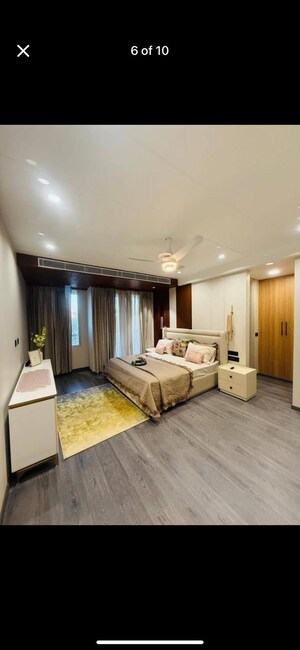 4 BHK Builder Floor For Sale in Empire Floors, Sector 57