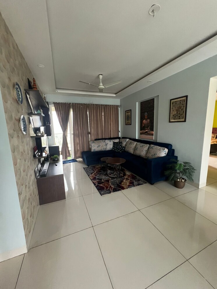 Living Room, snn-raj-grandeur 3 Bedroom 1515 Sq.Ft. Apartment In Bommanahalli Bangalore 9522108