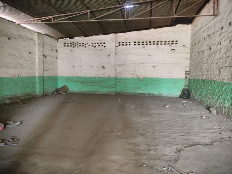 Swimming Pool, site 4 sahibabad Commercial Warehouse 1900 Sq.Ft. In Site 4 Sahibabad Ghaziabad 9522136